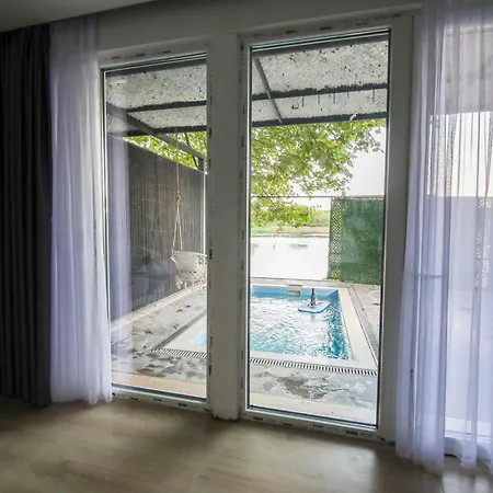 Private Pool, 1 Bedroom River View Вилла