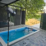 Private Pool, 1 Bedroom River View 别墅 *