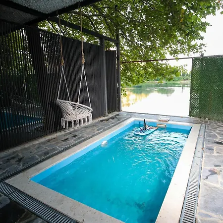 Villa Private Pool, 1 Bedroom River View Shkodër