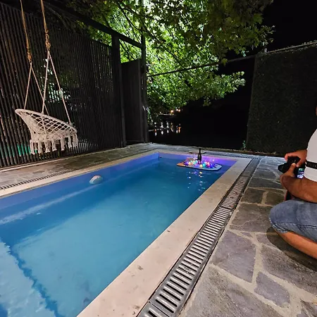 Private Pool, 1 Bedroom River View *